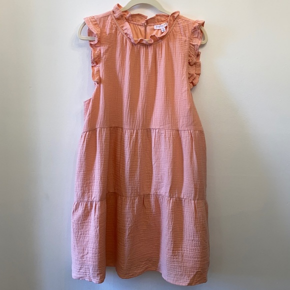 Socialite Dresses & Skirts - Tiered Boho Peach Sleeveless Dress